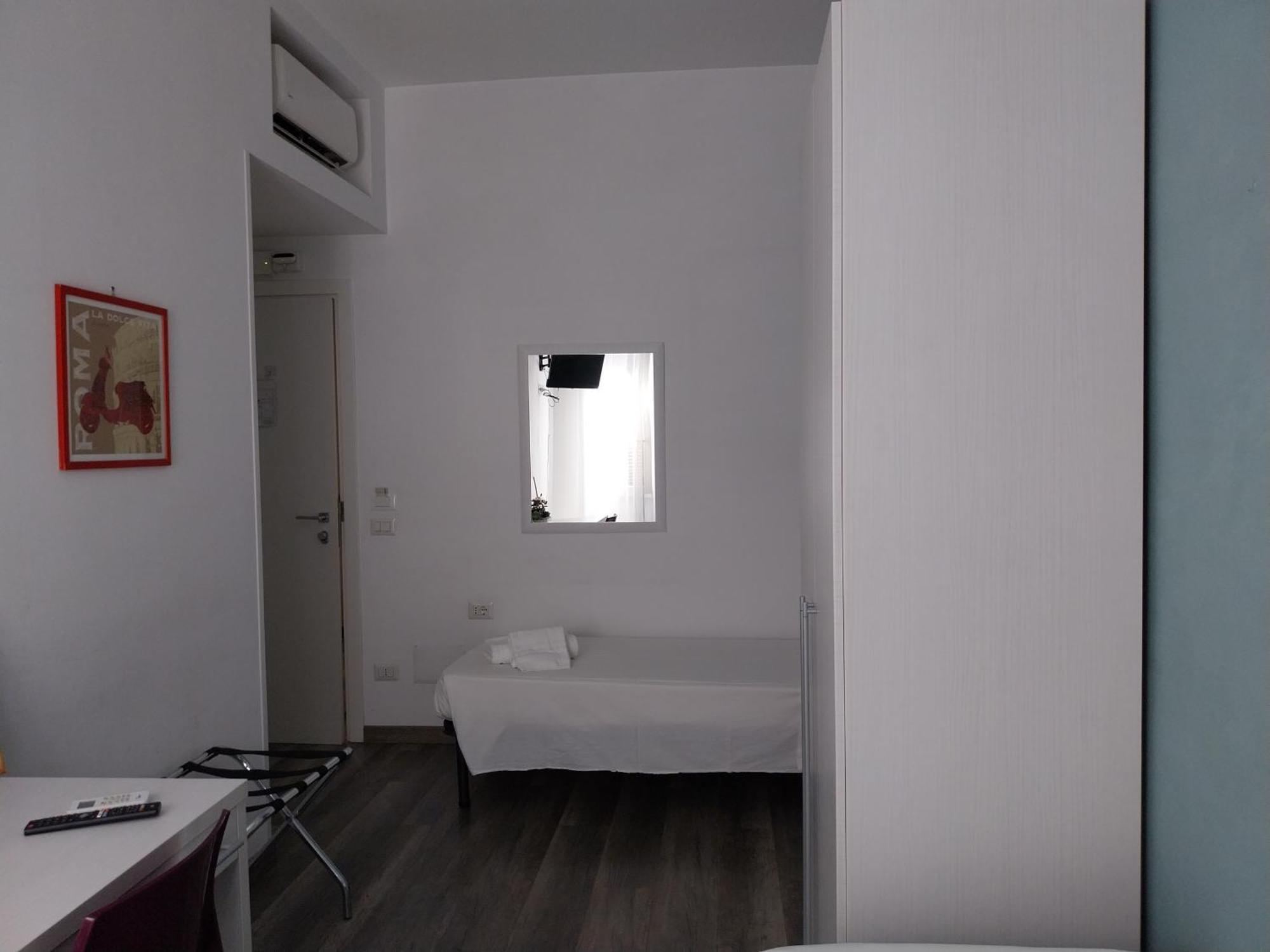 Holidays In Rome - Guesthouse חדר תמונה