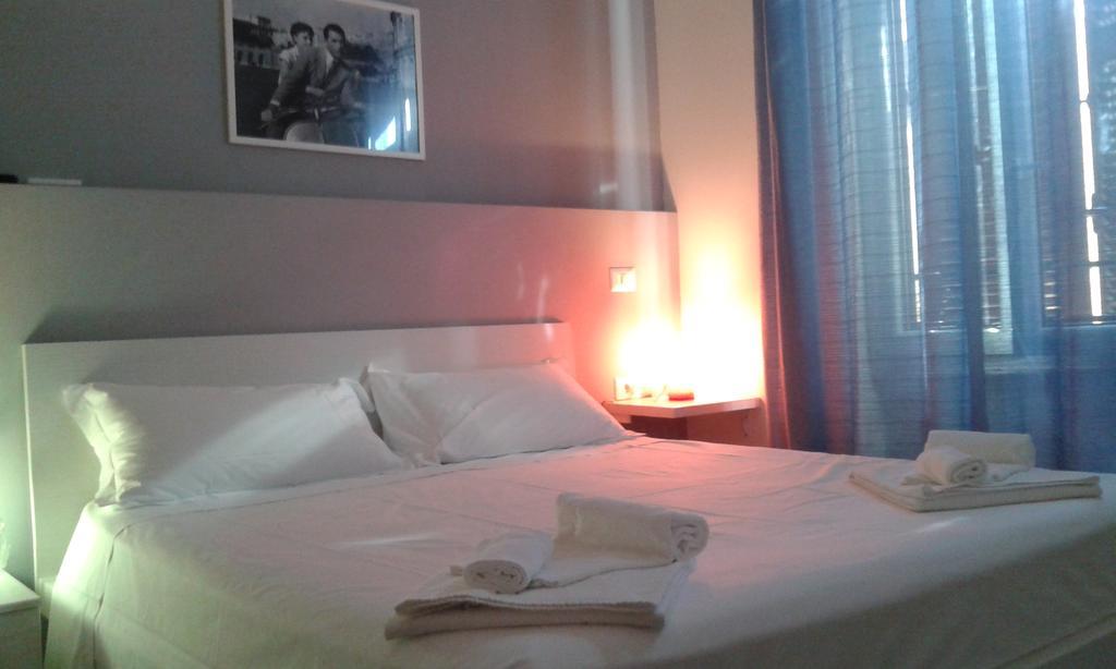 Holidays In Rome - Guesthouse מראה חיצוני תמונה