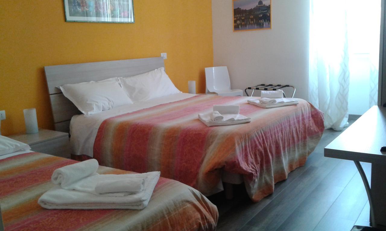 Holidays In Rome - Guesthouse מראה חיצוני תמונה