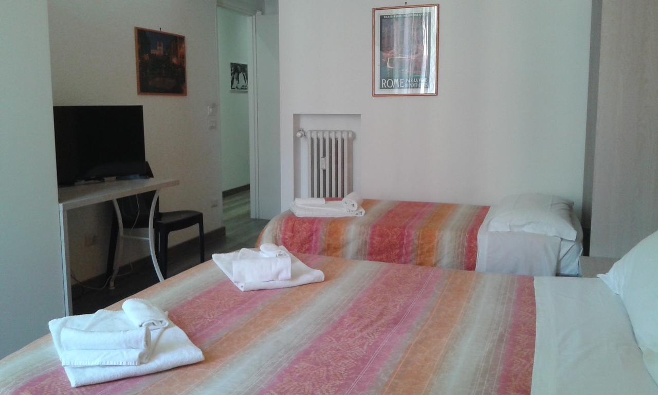 Holidays In Rome - Guesthouse מראה חיצוני תמונה